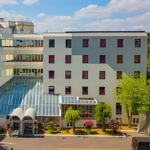 Cis Kellermann Hotel Parijs